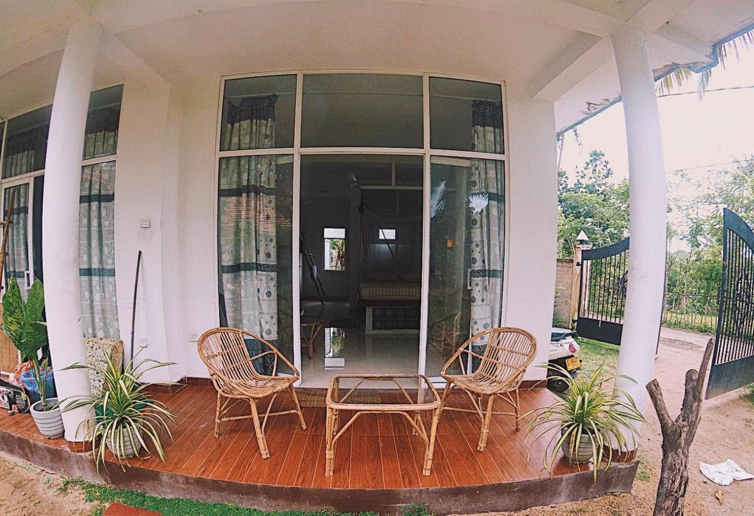 Lotus Surf House Midigama East Quarto foto