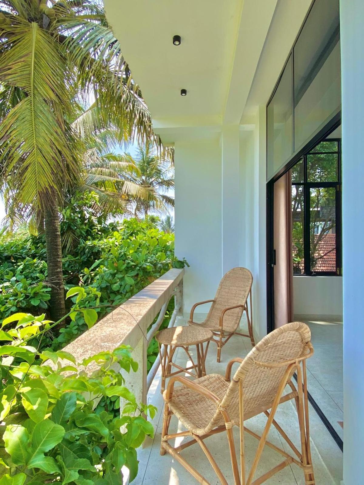 Lotus Surf House Midigama East Exterior foto