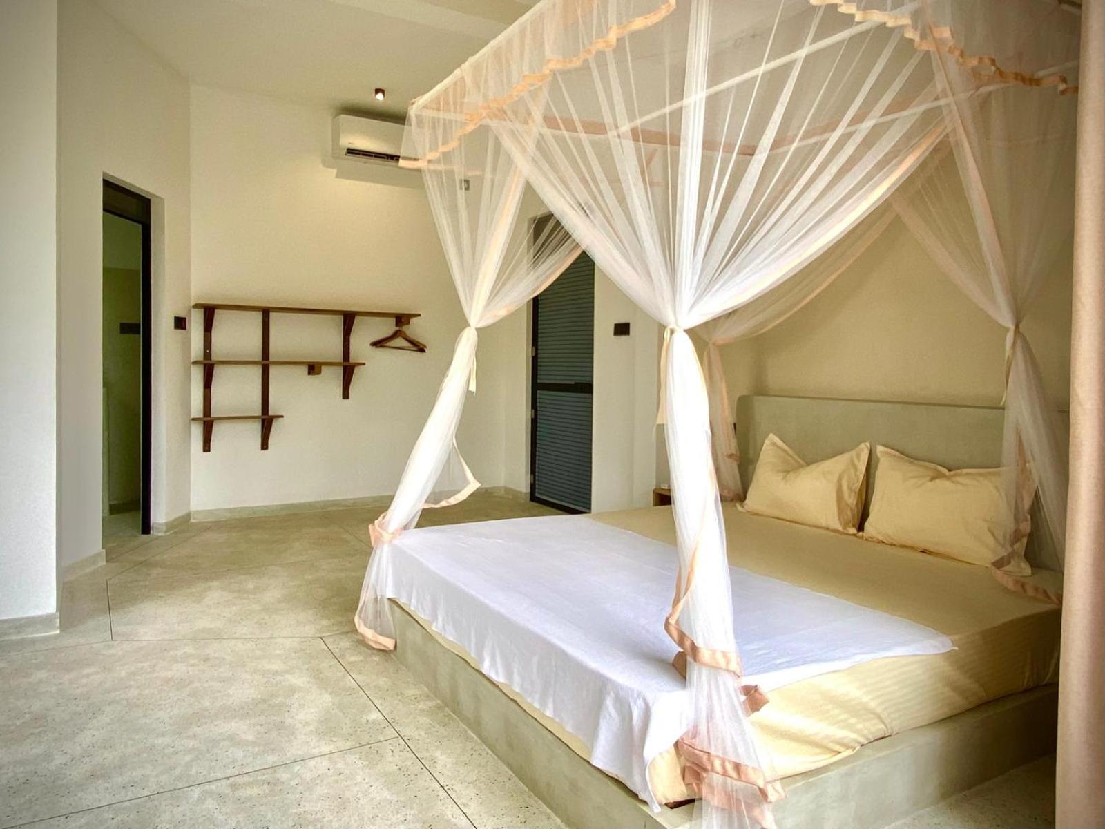 Lotus Surf House Midigama East Exterior foto