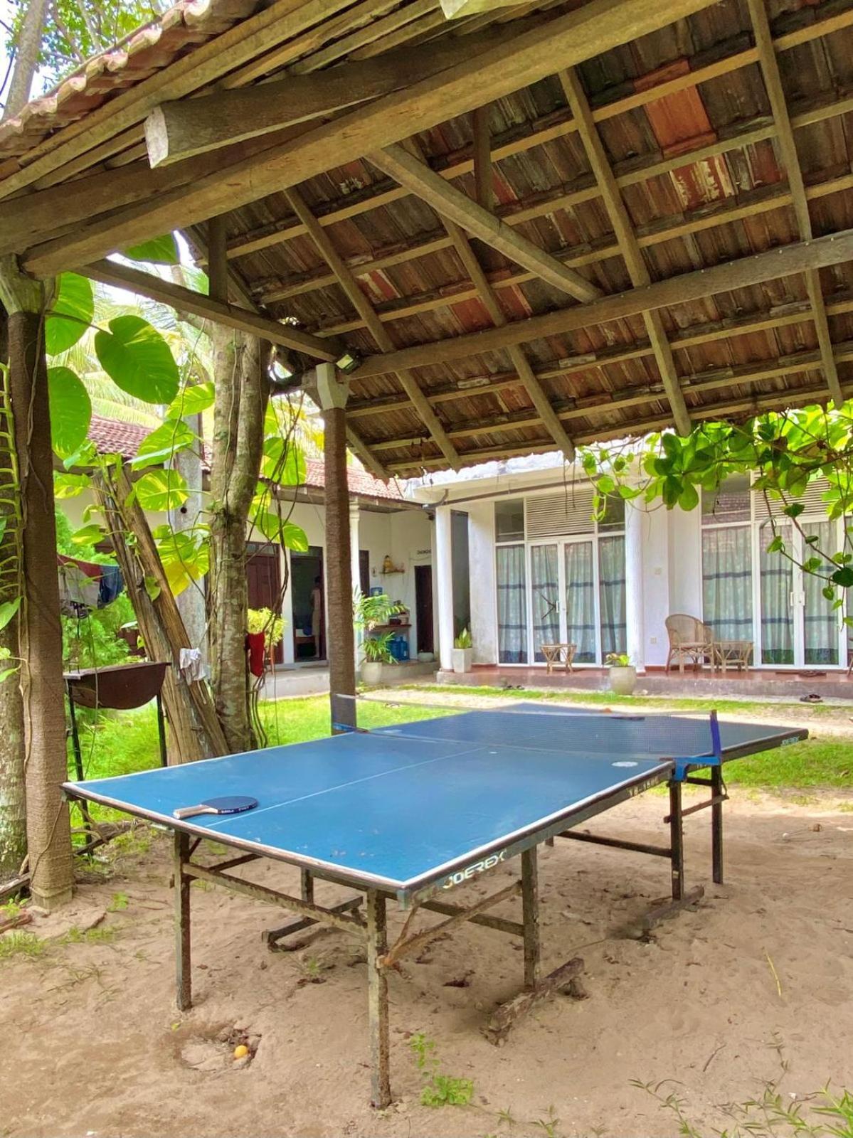 Lotus Surf House Midigama East Exterior foto