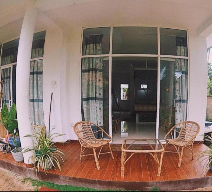 Lotus Surf House Midigama East Quarto foto
