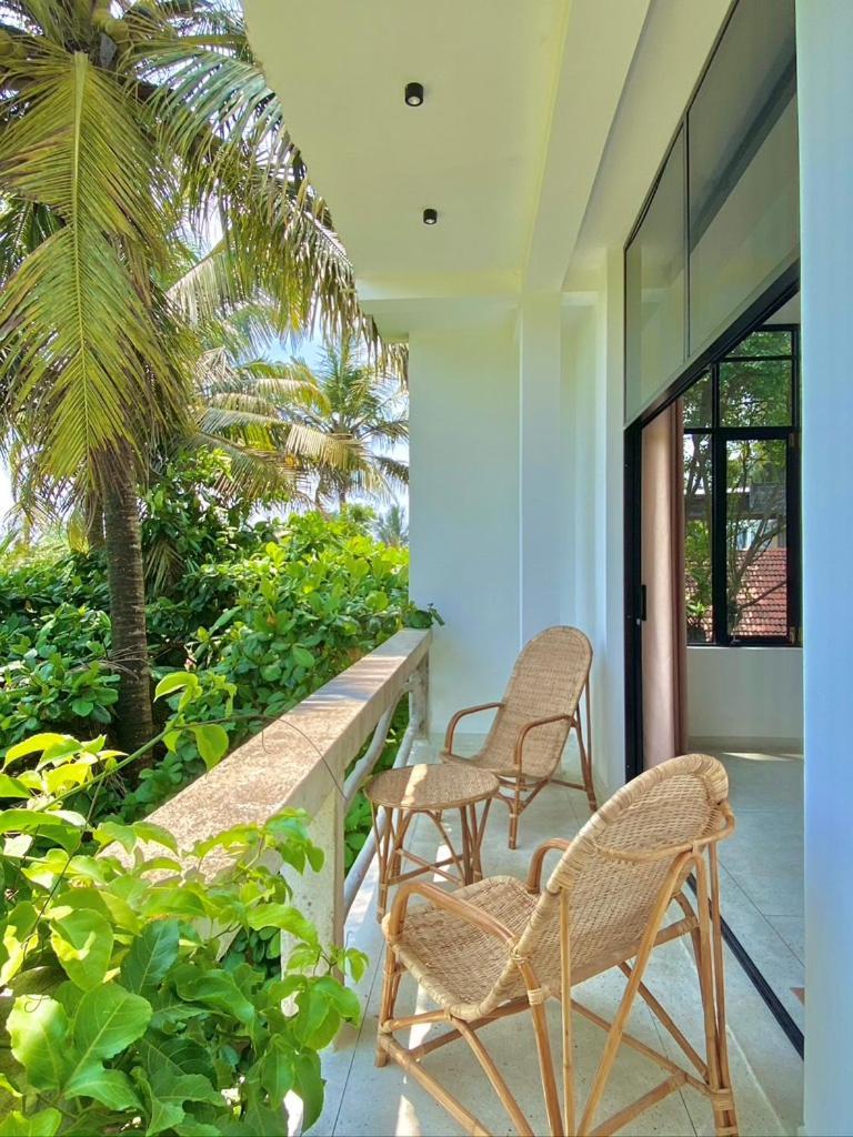 Lotus Surf House Midigama East Exterior foto